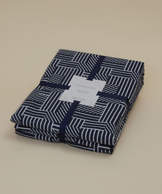 Jakarlı Geometric Desenli Yatak Örtüsü Seti 
Lacivert - 4