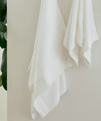 FLARE TOWEL - 2