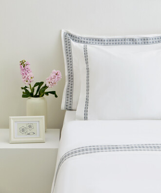 FLOSSY BEDSIDE SET - 5