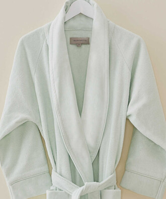 FRESH BATHROBE - 101