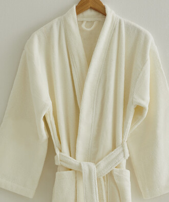 SHINY BATHROBE - 13