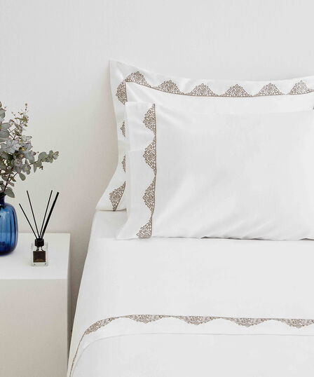 TIARA BEDSIDE SET - 5