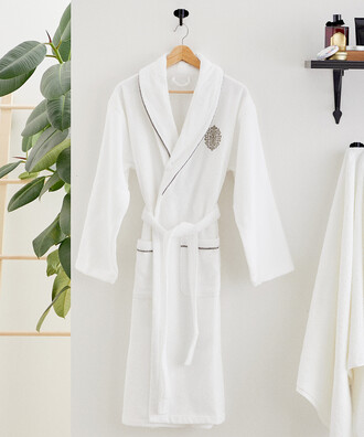 TIARA BATHROBE - 4