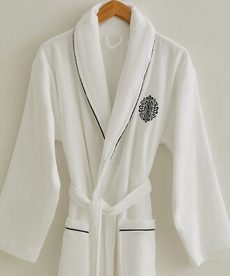 TIARA BATHROBE - 3
