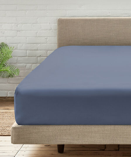 WOVEN FITTED SHEET BLUE