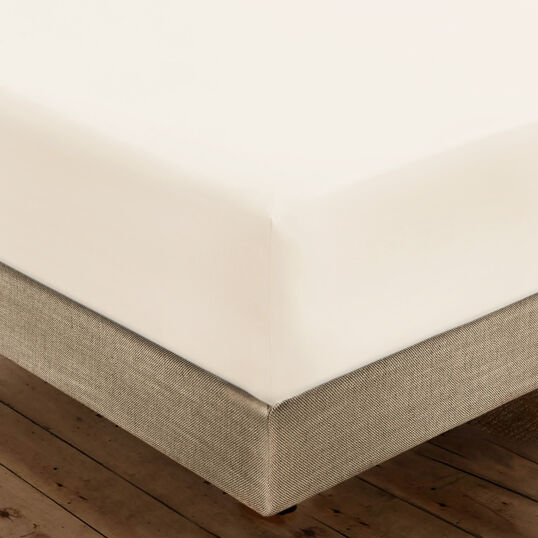 ВЯЗАНАЯ ПРОСТЫНЯ НА РЕЗИНКЕ ЭКРЮ - 2