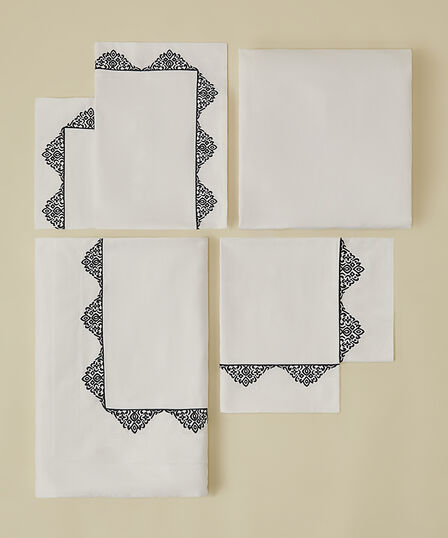 TIARA NEVRESİM TAKIMI - 3